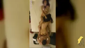 Nyvi Estephan no ménage mamando e liberando a buceta com a amiga